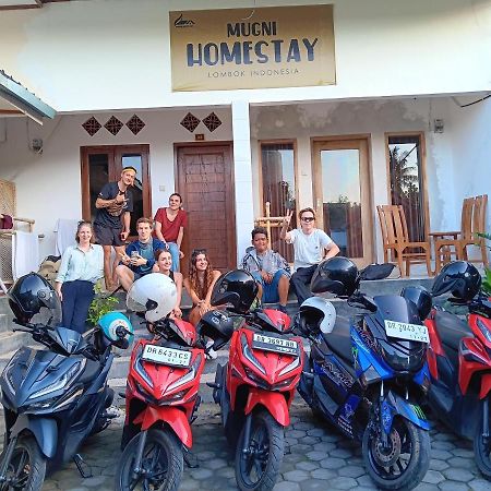 Mugeni Homestay Senggigi Ngoại thất bức ảnh