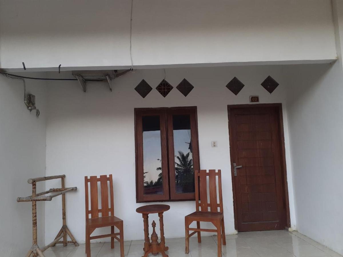 Mugeni Homestay Senggigi Ngoại thất bức ảnh